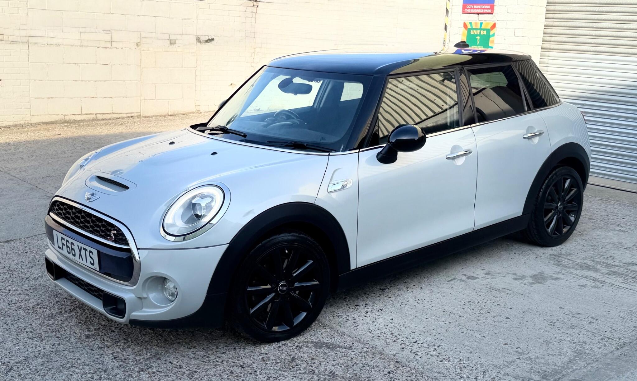 Mini Hatch